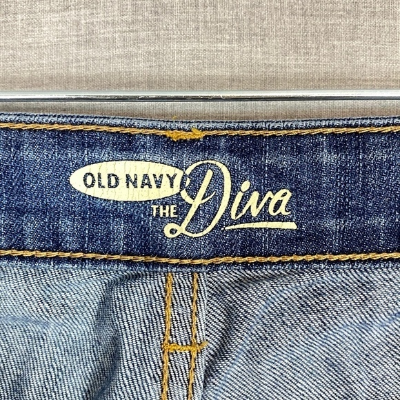 Old Navy Diva Distressed Blue Jeans Sz 4 Light Weight - Picture 7 of 9